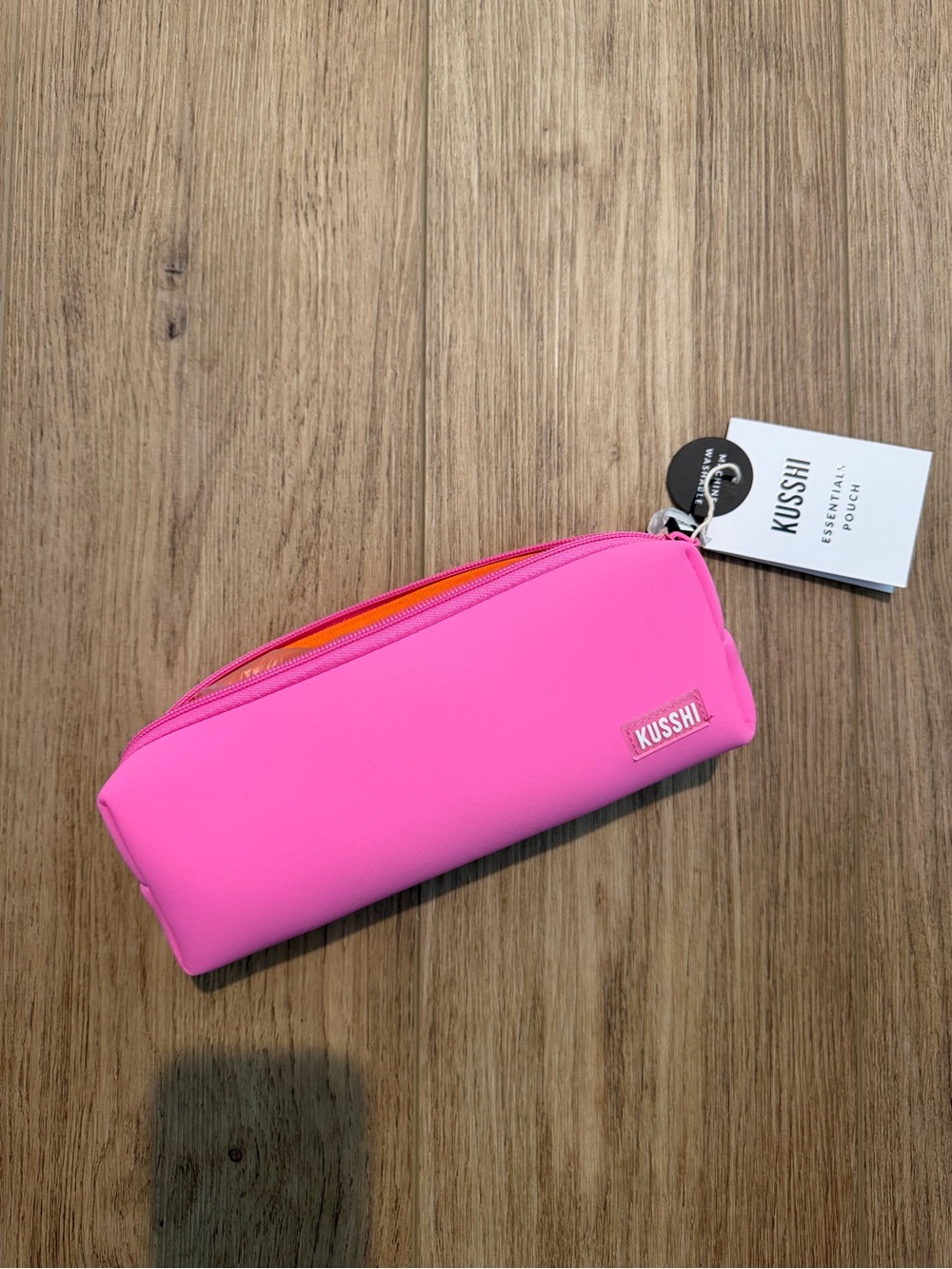 Kusshi Hot Pink Cosmetic Pouch - Picture 5 of 10